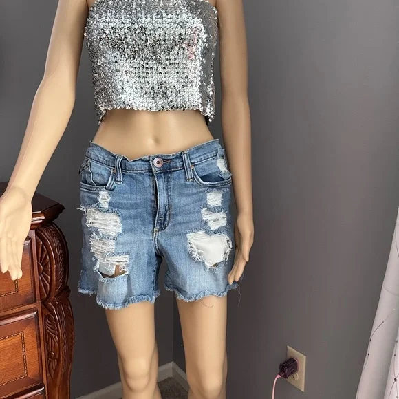 Rock & Republic Light Blue Denim Jean shorts - Picture 1 of 11